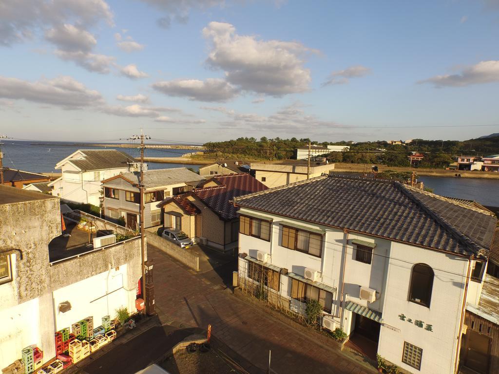 Hotel Miyanouraso Yakushima  Exterior foto